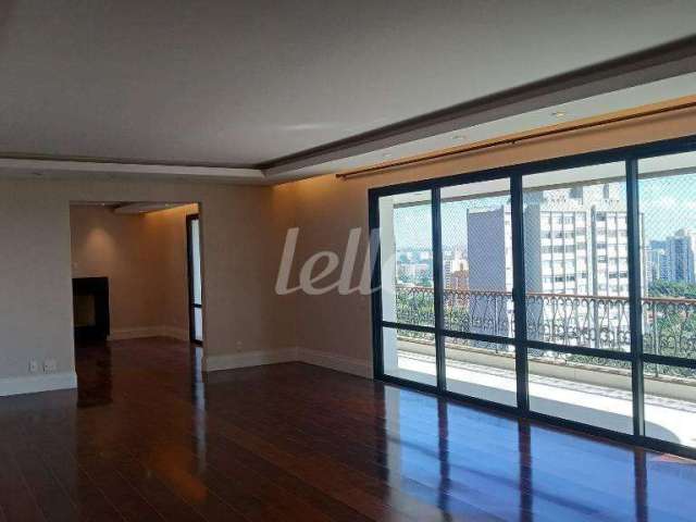 Apartamento com 4 quartos para alugar na Rua Joaquim José Esteves, --, Santo Amaro, São Paulo, 337 m2 por R$ 40.000