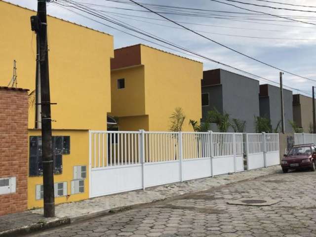 Sobrado à venda no bairro Suarão, em Itanhaém ** Aceita financiamento bancário!