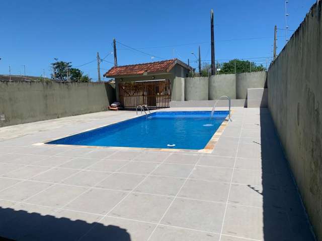 Casa com piscina lado praia a 500m do mar - itanhaém/ gaivotas .