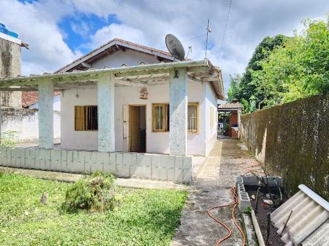 Casa a venda em Itanhaém com 663m² de área total .