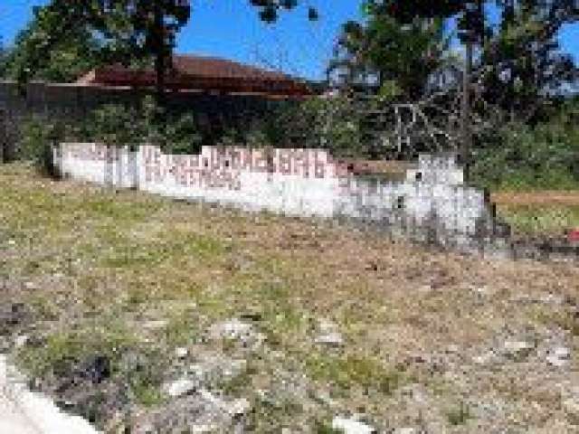 Excelente terreno localizado no bairro Estância Antonio Novaes, em Peruíbe - lado serra.