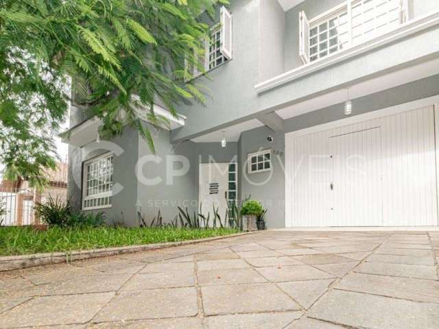 Casa com 3 quartos à venda na Rua Ministro Oliveira Lima, 109, São Sebastião, Porto Alegre, 205 m2 por R$ 950.000