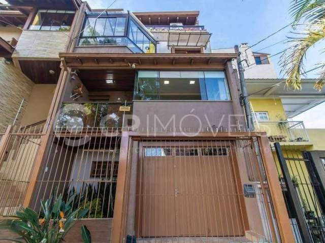 Casa com 3 quartos à venda na Rua Domingos Martins, 438, Cristo Redentor, Porto Alegre, 156 m2 por R$ 799.000