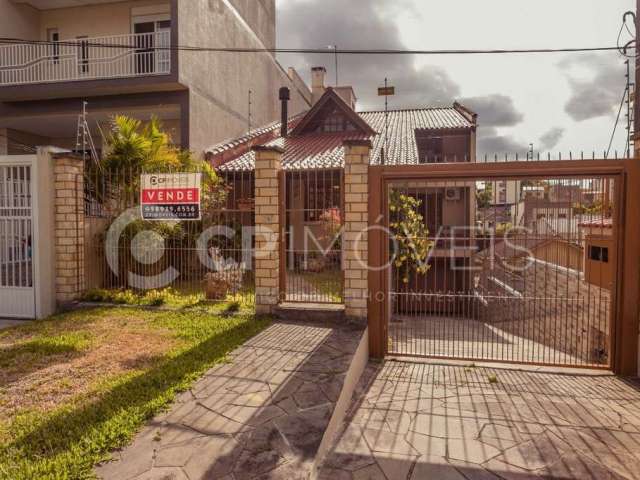 Casa com 3 quartos à venda na Rua Monte Bonito, 148, Jardim Floresta, Porto Alegre, 228 m2 por R$ 1.000.000