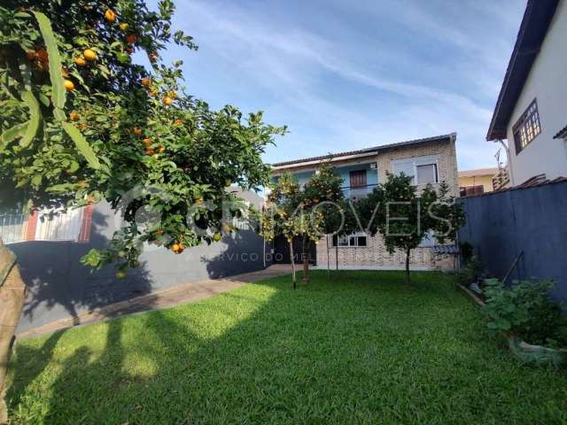 Casa com  dois dormitórios espaço para comercio