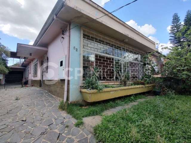 Casa com 3 quartos à venda na Rua Gomes de Freitas, 62, Jardim Itu Sabará, Porto Alegre, 188 m2 por R$ 990.000