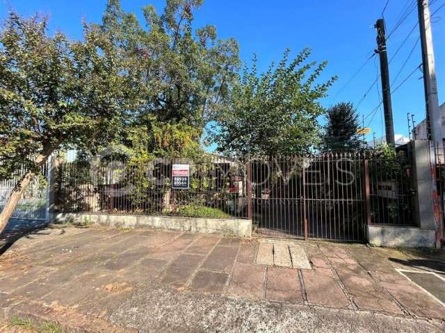 Casa com 3 quartos à venda na Rua Engenheiro Ubatuba de Faria, 459, Sarandi, Porto Alegre, 297 m2 por R$ 400.000