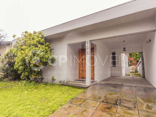 Casa com 3 quartos à venda na Fernando Strehlau, 196, Jardim Planalto, Porto Alegre, 157 m2 por R$ 699.000