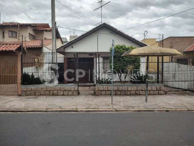 Casa com 3 quartos à venda na Rua Sylvio Sanson, 512, Sarandi, Porto Alegre, 150 m2 por R$ 580.000