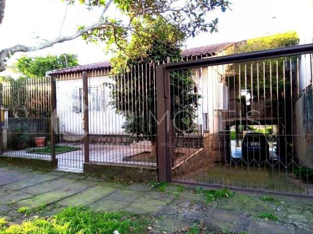 Casa com 3 quartos à venda na Travessa Anunciada, 58, Vila Ipiranga, Porto Alegre, 110 m2 por R$ 520.000