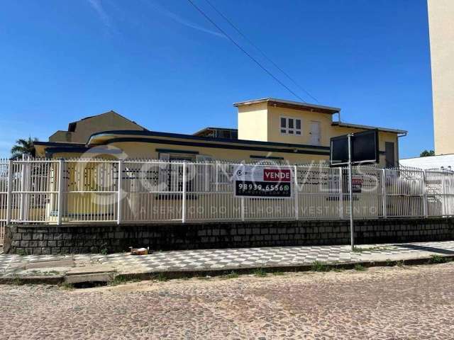 Casa com 4 quartos à venda na Rua Leopoldo de Freitas, 05, Passo da Areia, Porto Alegre, 200 m2 por R$ 1.450.000