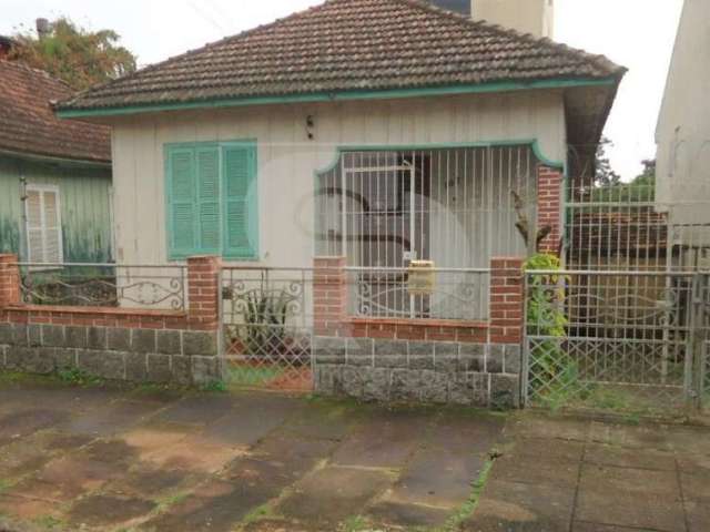 Terreno em condomínio fechado à venda na Rua Monte Pascoal, 102, Vila Ipiranga, Porto Alegre, 300 m2 por R$ 450.000