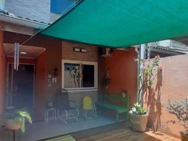 Casa com 3 quartos à venda na Professor Pessoa, 140, Passaré, Fortaleza, 140 m2 por R$ 360.000