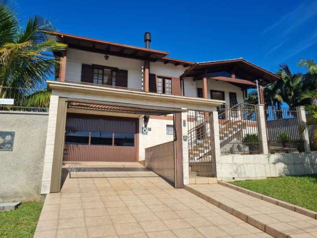 Casa para Venda em Criciúma, Jardim Angelica, 3 dormitórios, 1 suíte, 2 banheiros, 2 vagas