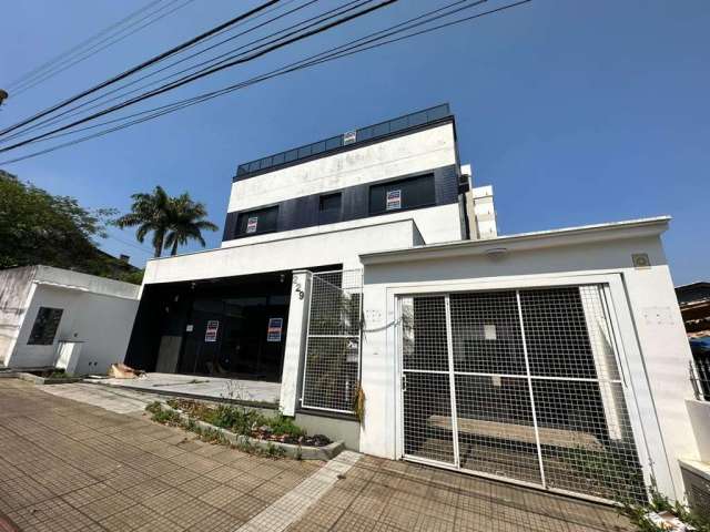 Residencial e Comercial para Venda em Criciúma, São Luiz, 3 dormitórios, 1 suíte, 5 banheiros, 1 vaga