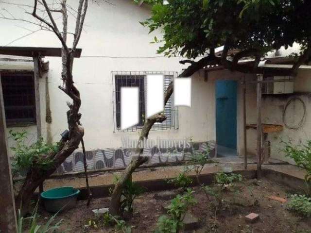 Casa isolada na Tupi em Praia Grande SP.