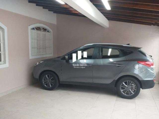 Casa isolada com 3 vagas de garagem, no Canto do Forte em Praia Grande..