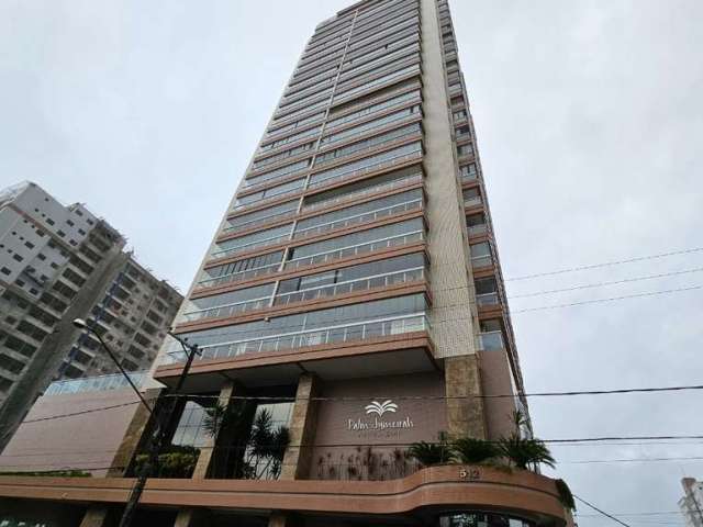 Apartamento de luxo na Guilhermina: 3 quartos, 3 suítes, 1 sala, 4 banheiros, 2 vagas de garagem, 122m² - Praia Grande-SP.