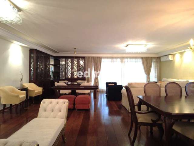 Apartamento com 5 quartos para alugar na Vila Gilda, Santo André  por R$ 2.700
