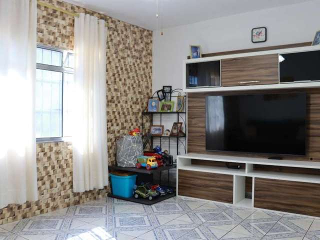 Casa com 4 quartos à venda no Parque João Ramalho, Santo André  por R$ 550.000