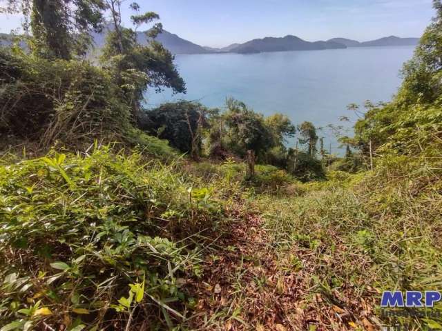 Terreno com vista mar, Praia Vermelha do Sul em Ubatuba. Condomínio fechado.