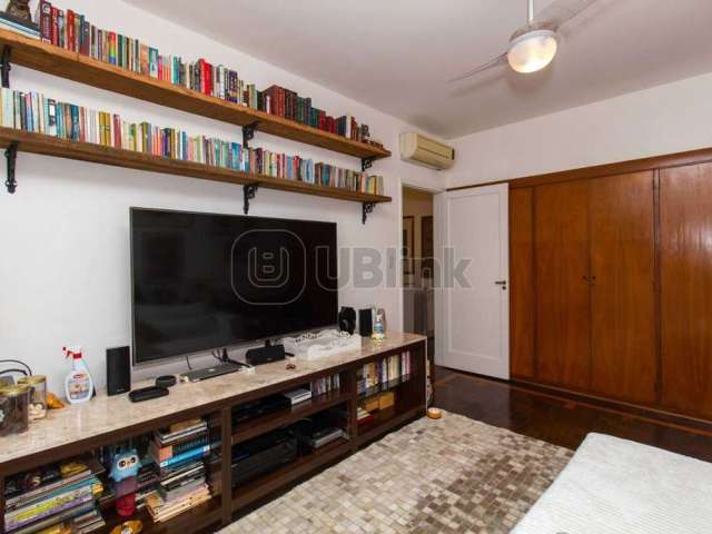 Casa com 3 quartos à venda na Rua Bernardino de Campos, 521, Campo Belo, São Paulo, 248 m2 por R$ 2.070.000