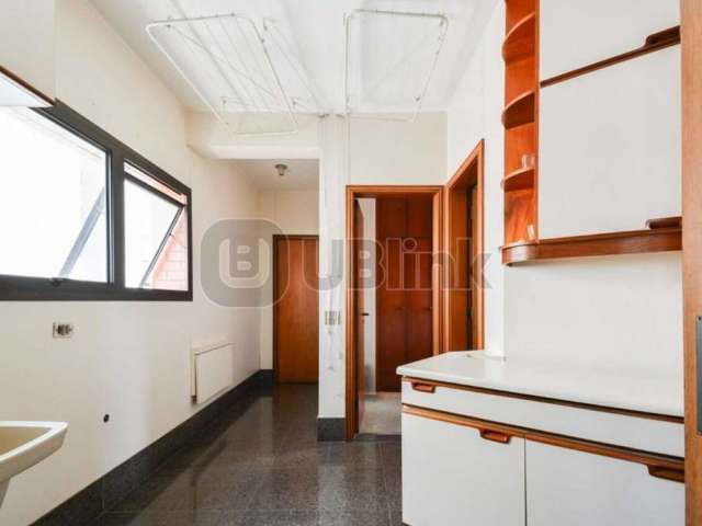 Apartamento com 4 quartos à venda na Rua Traipu, 352, Pacaembu, São Paulo, 274 m2 por R$ 2.250.000