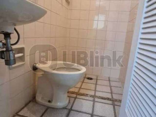 Apartamento com 4 quartos à venda na Rua Itamatai, 17, Vila Andrade, São Paulo, 143 m2 por R$ 689.000