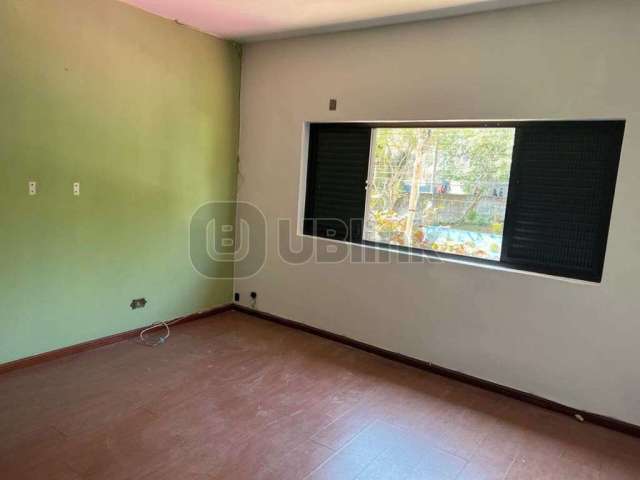 Casa com 4 quartos à venda na Rua Francisco Zicardi, 82, Jardim Anália Franco, São Paulo, 204 m2 por R$ 960.000