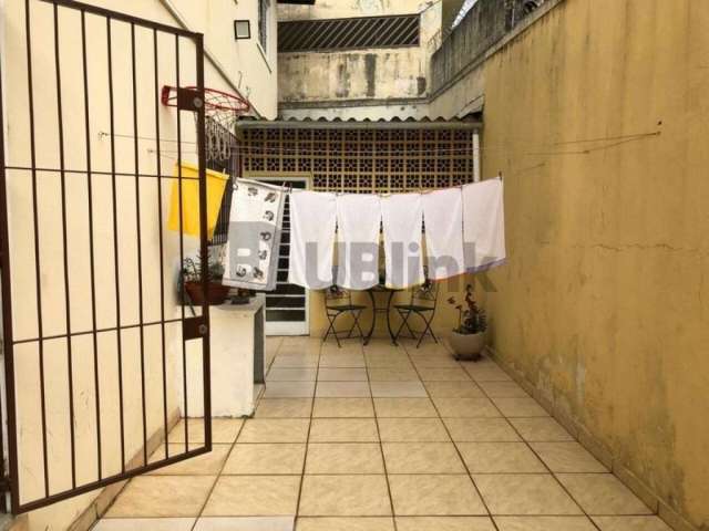 Casa com 3 quartos à venda na Rua João Teixeira Álvares, 30, Vila Cruz das Almas, São Paulo, 148 m2 por R$ 600.000