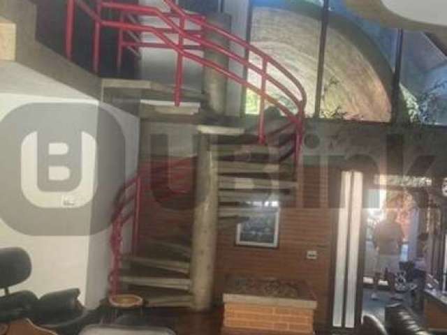 Casa com 4 quartos à venda na Rua Senador Otávio Mangabeira, 243, Jardim Morumbi, São Paulo, 390 m2 por R$ 1.790.000