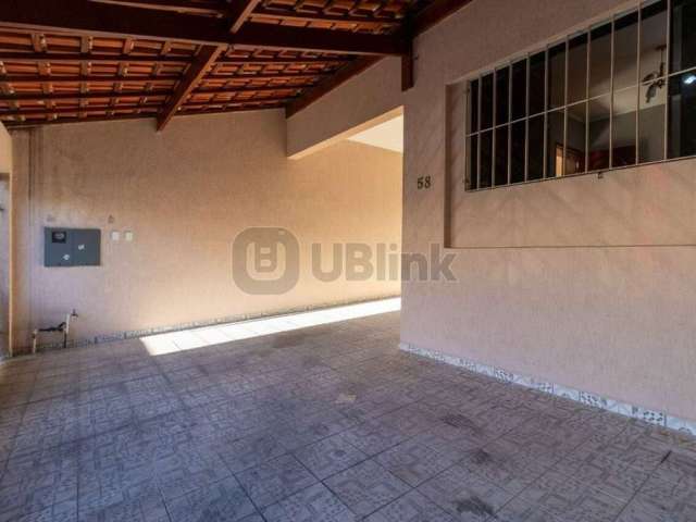 Casa com 3 quartos à venda na Rua José Manuel de Morais, 58, Vila Alpina, São Paulo, 200 m2 por R$ 535.000