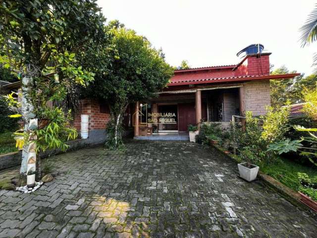 Casa À venda no Bairro Centro em Morro Reuter/RS