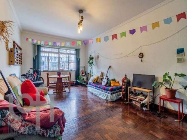 Apartamento a Venda, 3 Dormitorios, 2 Banheiros.