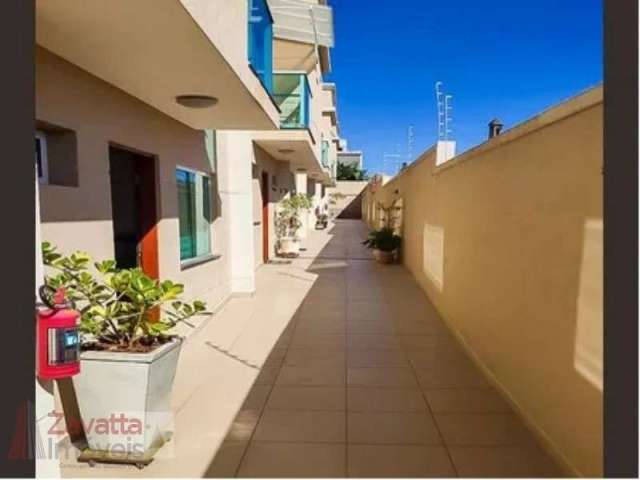 Casa de condomínio à venda com 60m², 2 quartos e 2 vagas