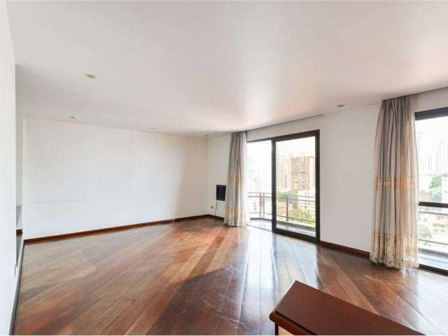 Apartamento com 4 quartos à venda na Rua Traipu, 352, Pacaembu, São Paulo, 274 m2 por R$ 2.250.000