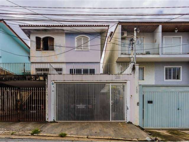 Casa com 3 quartos à venda na Rua Abraham Bertie Levi, 191, Vila Sônia, São Paulo por R$ 660.000