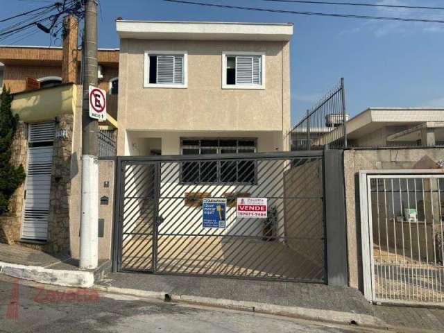 Casa à venda na Vila Paiva, com 4 quartos, 1 suíte, 2 vagas de garagem, 220m²