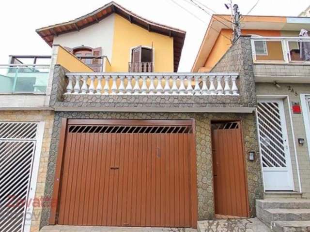 Casa à venda no Tucuruvi, 3 quartos, 1 suíte, 3 salas, 3 banheiros, 4 vagas de garagem, 160m²