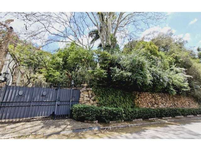 Casa com 4 quartos à venda na Rua Stefan Marek Neuding, 87, Paineiras do Morumbi, São Paulo por R$ 4.300.000