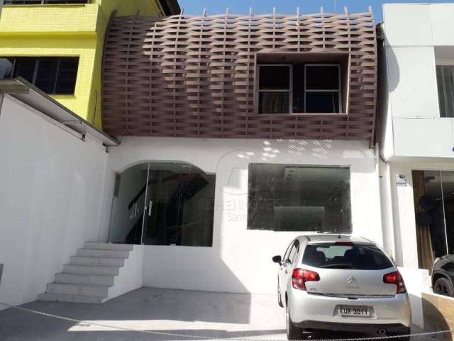 Casa Comercial à venda no Gonzaga em Santos