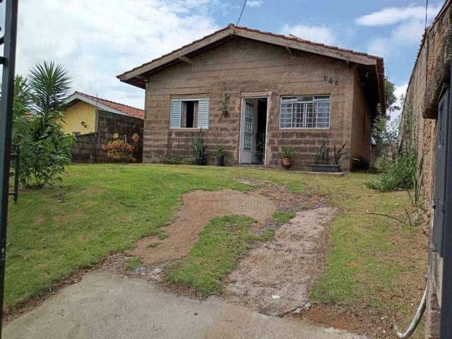 Casa à venda- Bairro do Refúgio da Serra - Serra Negra/São Paulo