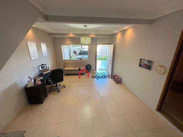 Sobrado com Piscina, 4 dormitórios à venda, 211 m² por R$ 798.000,00 - Villa Branca - Jacareí/SP