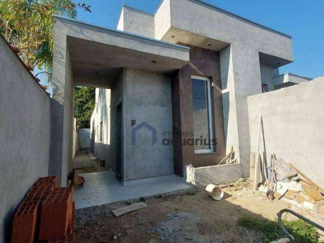 Casa com 2 dormitórios à venda, 75 m² por R$ 450.000,00 - Pontal de Santa Marina - Caraguatatuba/SP