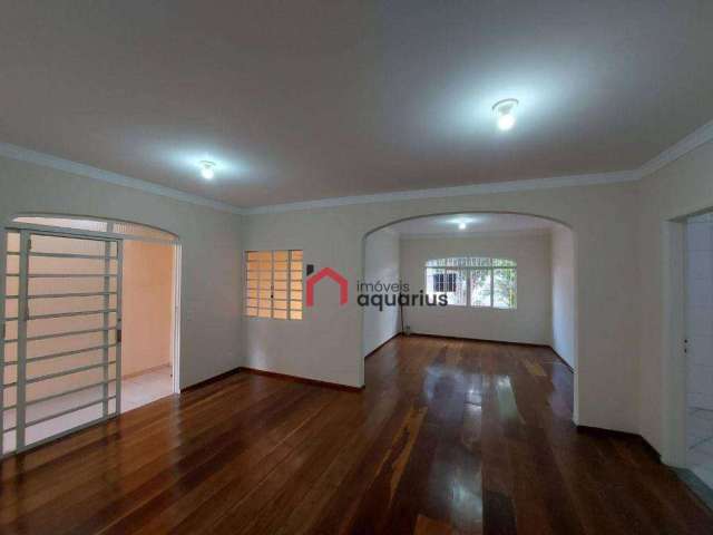 Casa com 3 dormitórios à venda, 150 m² por R$ 950.000,00 - Jardim das Indústrias - São José dos Campos/SP