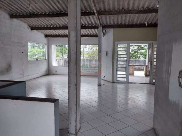 Lindo sobrado locacao 3.500,00 com 3 dorm sendo 2 suíte e sistema de monitoramento - 330 mts - com ótima localização por apenas r$ 750.000,00