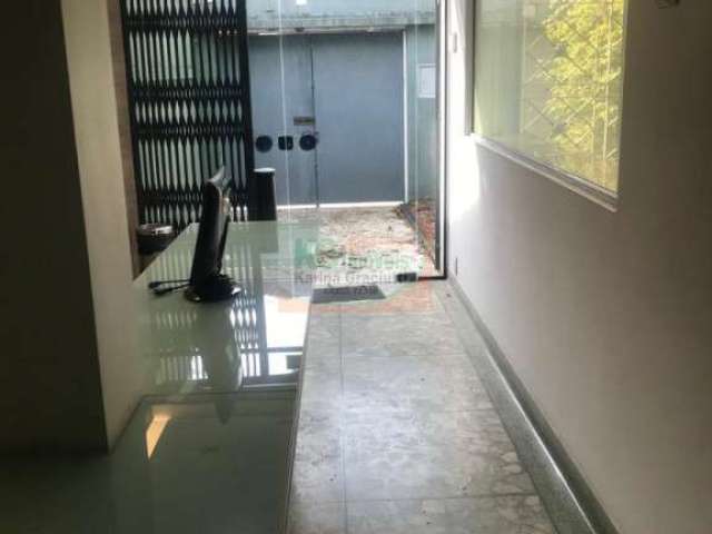 Sobrado de rua | vocação comercial c/ automação | 7 salas c/ 1 suíte | recepção | ar condicionado | cozinha | 3 wcs | depósito | jardim | 3 vagas - 240 mts - locação - paraíso - santo andré/sp.