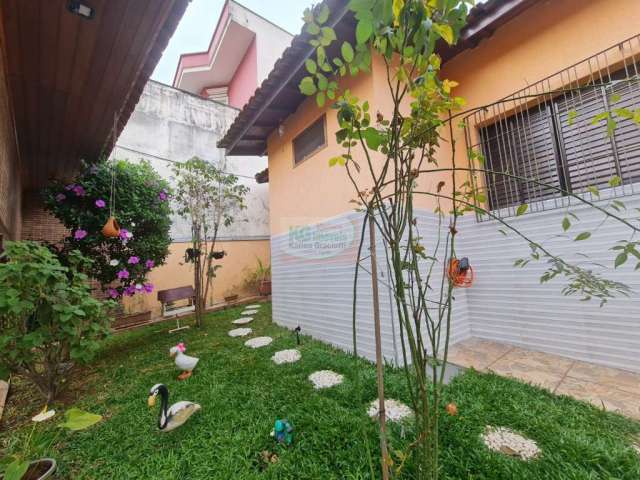 Linda casa planejada | 3 dormts | suíte | escritório | quintal | área gourmet c/ churrasqueira | 4 vagas - 211 mts - a venda - r$ 1.229.000,00 - bairro olímpico - são caetano do sul/sp.