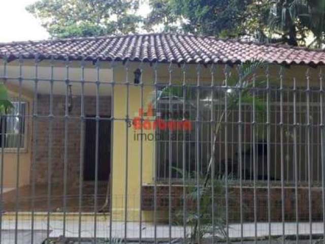 Casa em condomínio fechado com 4 quartos à venda na Rua Santo Inácio, São Francisco, Niterói, 190 m2 por R$ 890.000