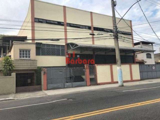 Prédio para alugar na Rua Doutor Porciúncula, Venda da Cruz, São Gonçalo, 2300 m2 por R$ 50.000